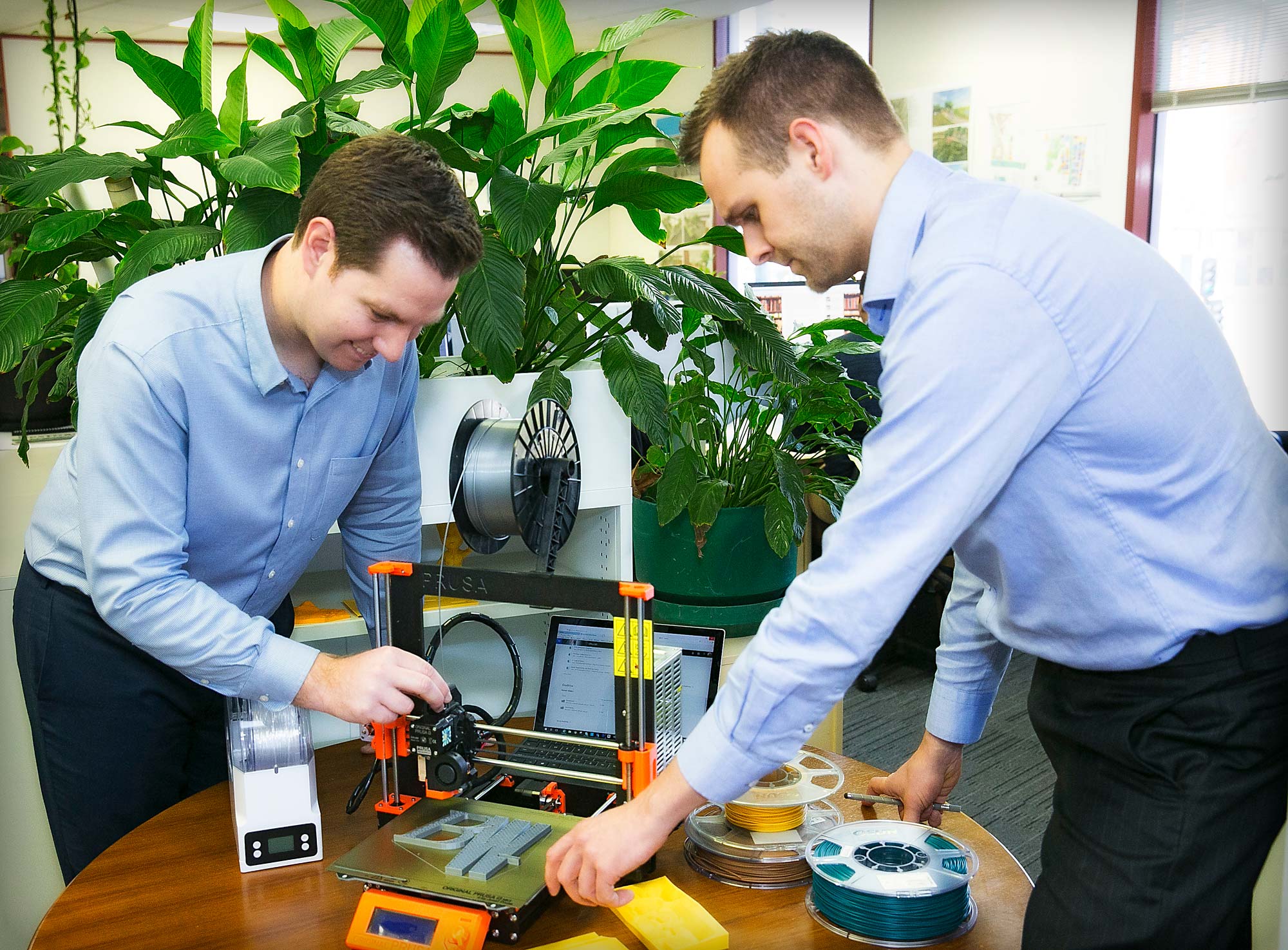 Graduates on 3D Printer