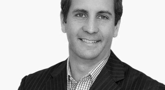 Andrew Mellett